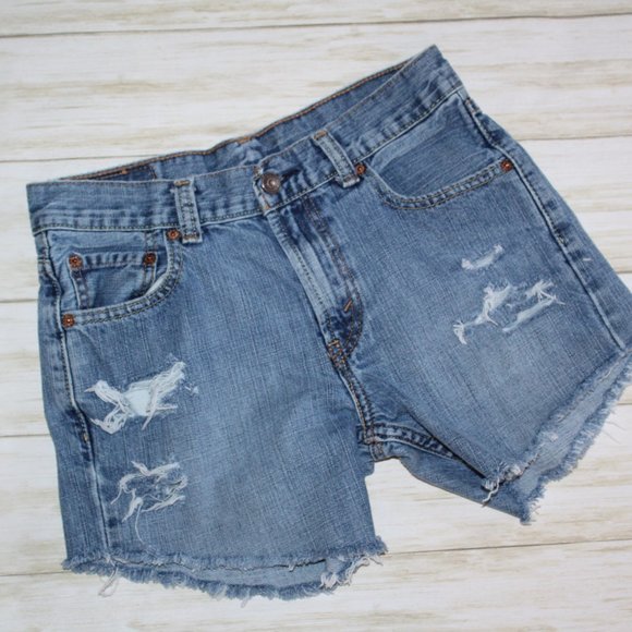 LEVI's VINTAGE JEAN SHORT Size 27 - Picture 2 of 2